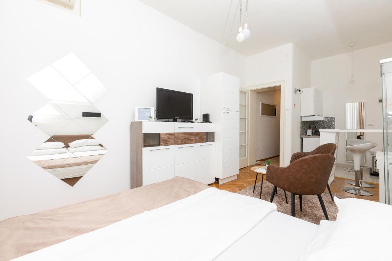 1St Belgrade Apartment Luaran gambar